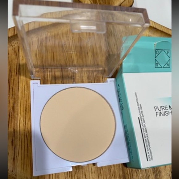 NEW OFRA Pure Matte Setting Powder, Fair - Picture 2 of 4